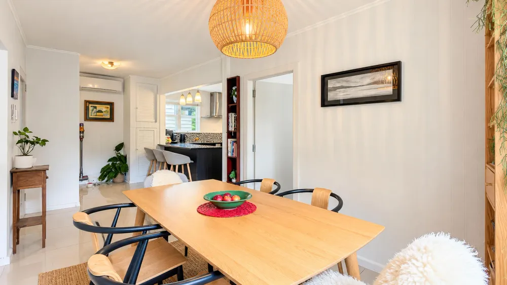 Photos of 82 Owairaka Avenue