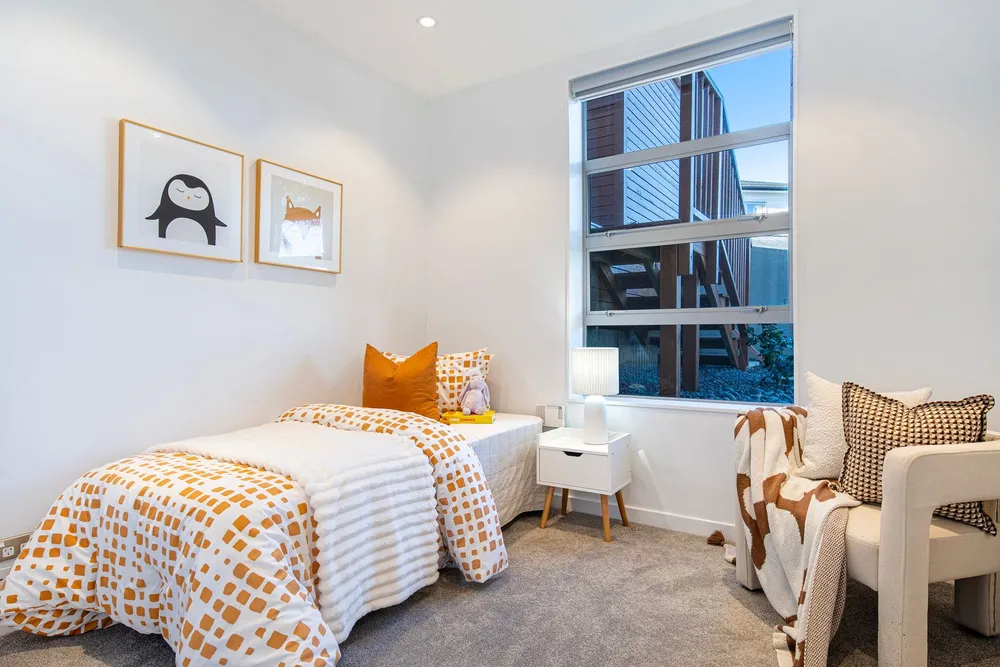 Photos of 129A Beach Road