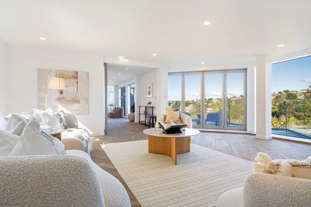 Photos of 129A Beach Road