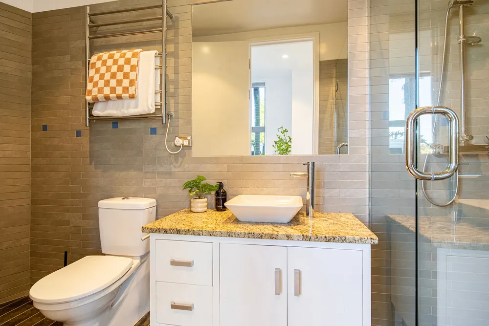 Photos of 129A Beach Road