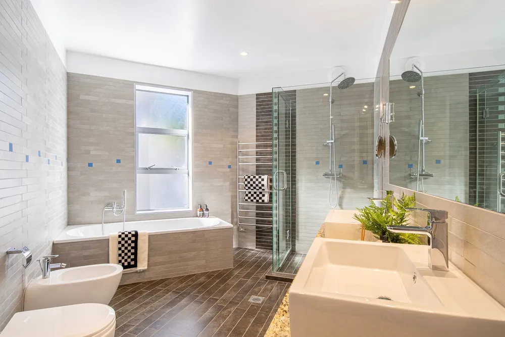 Photos of 129A Beach Road