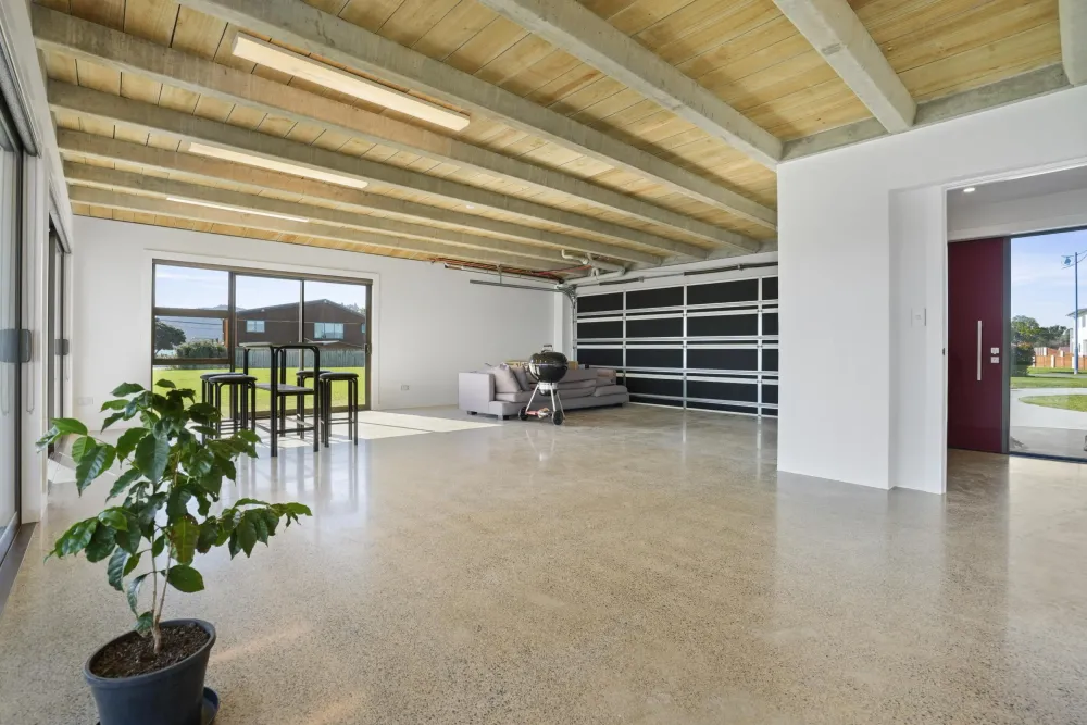 Photos of 21 Fred Carr Place