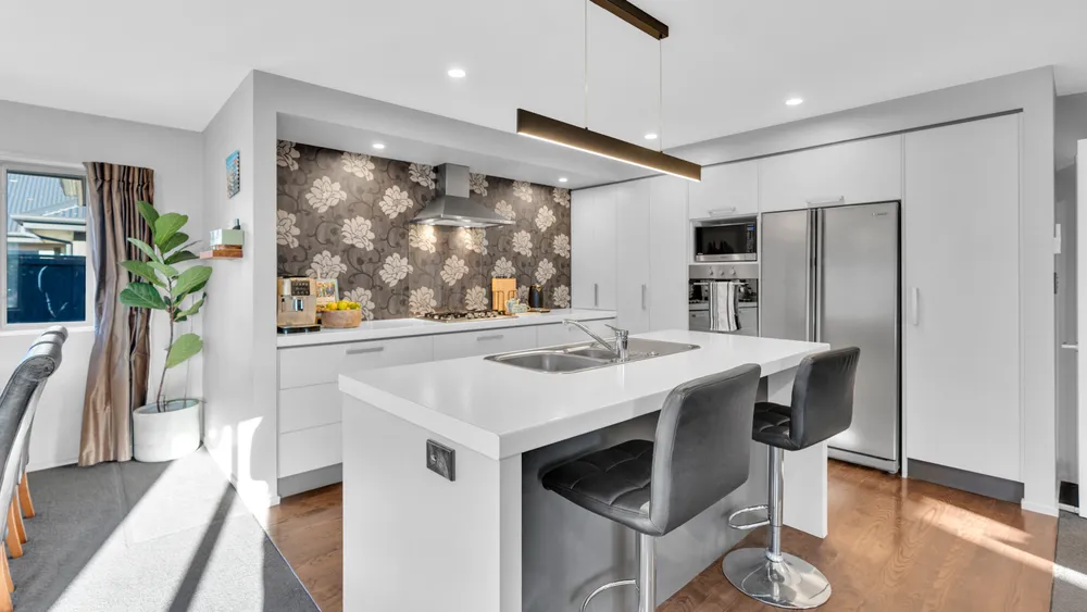 Photos of 14 Bernice Crescent