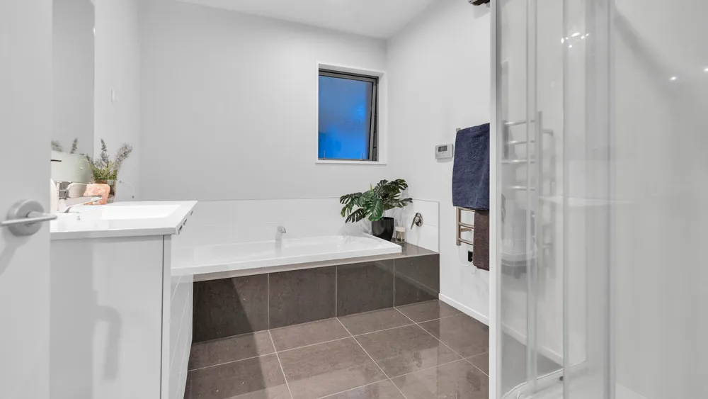 Photos of 14 Bernice Crescent