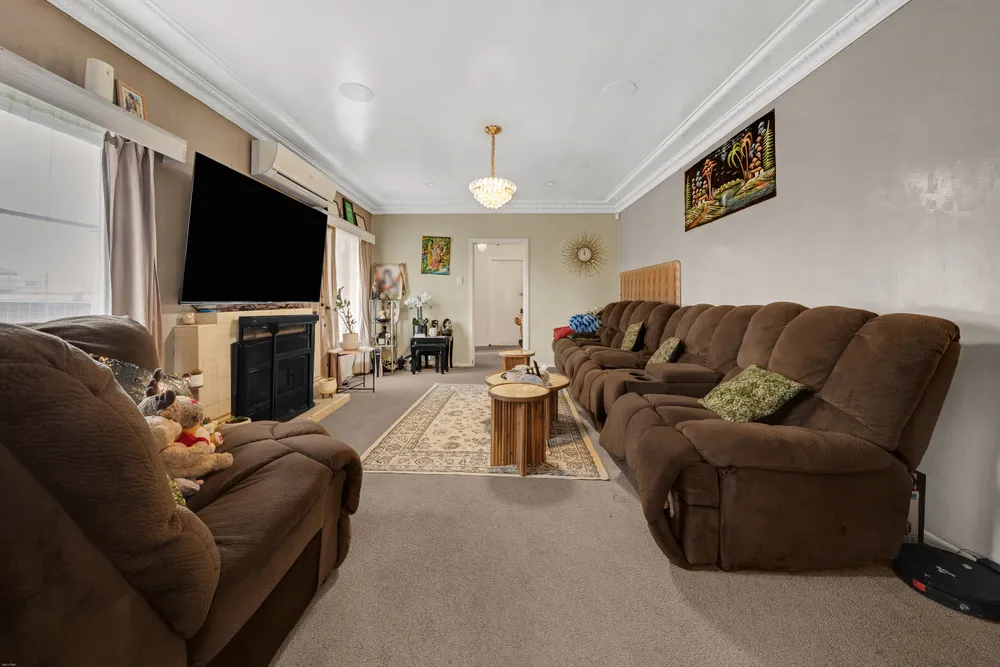 Photos of 15 Watson Place