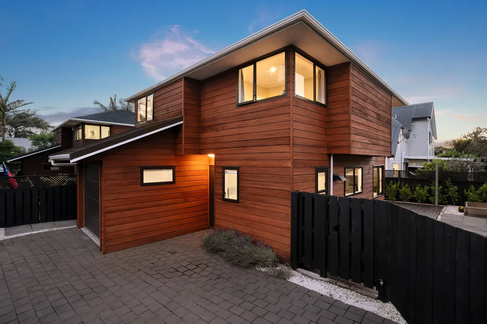 Photos of 163 Celtic Crescent