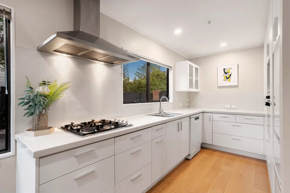 Photos of 163 Celtic Crescent