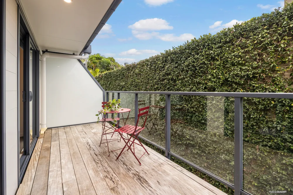 Photos of 424D Richmond Road