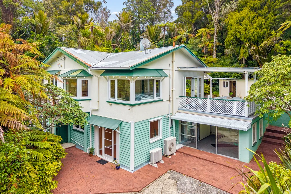 Photos of 562 Scenic Drive
