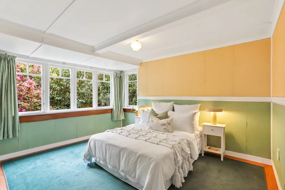 Photos of 562 Scenic Drive