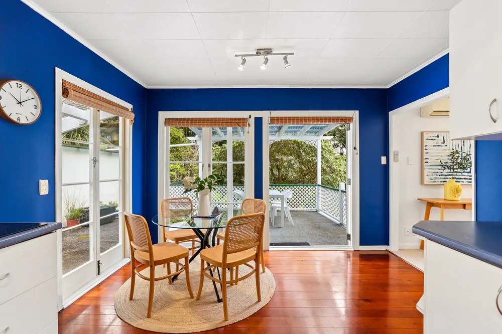 Photos of 562 Scenic Drive