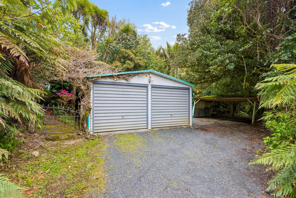Photos of 562 Scenic Drive