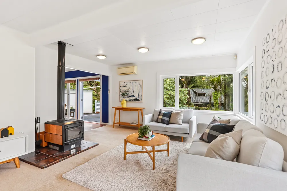 Photos of 562 Scenic Drive