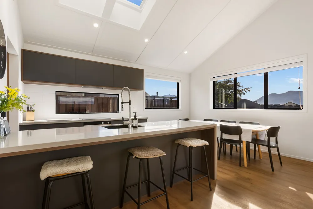 Photos of 8 Sawdon Street