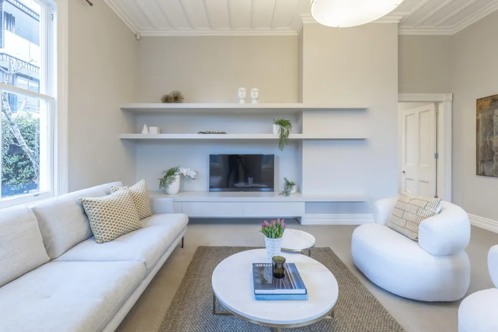 Photos of 2 Tweed Street