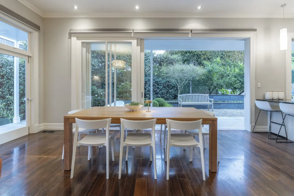 Photos of 2 Tweed Street