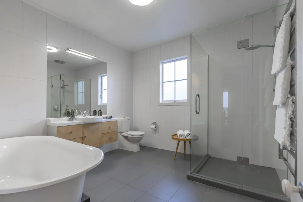 Photos of 2 Tweed Street