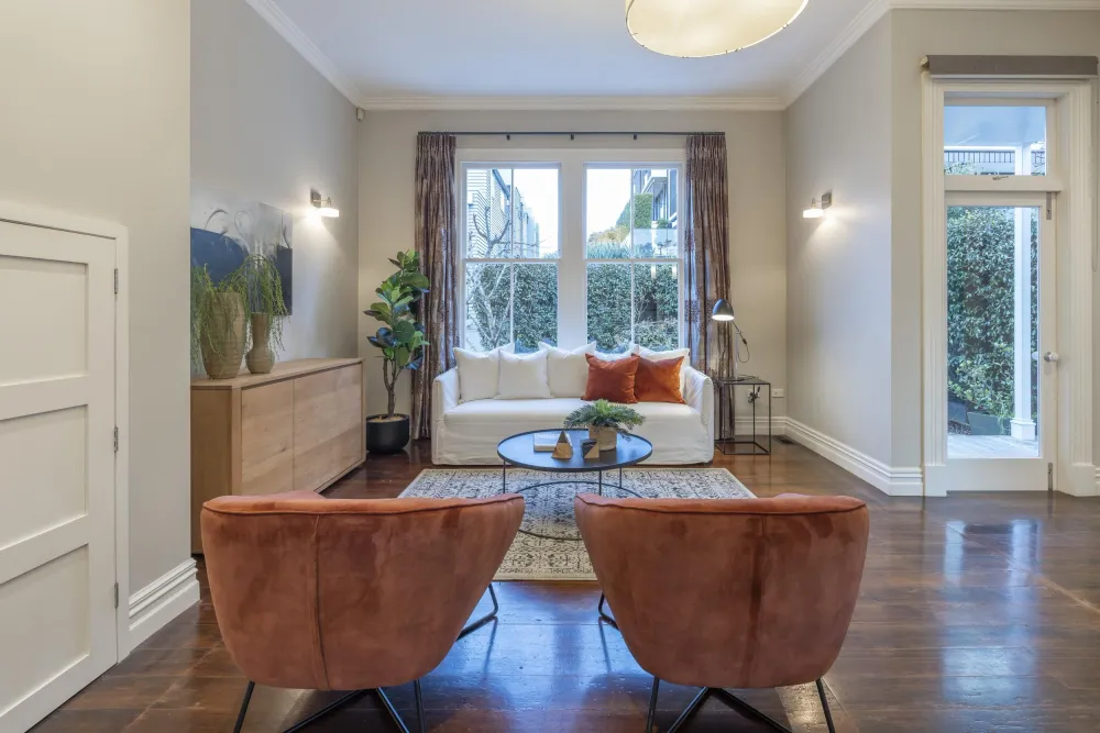 Photos of 2 Tweed Street