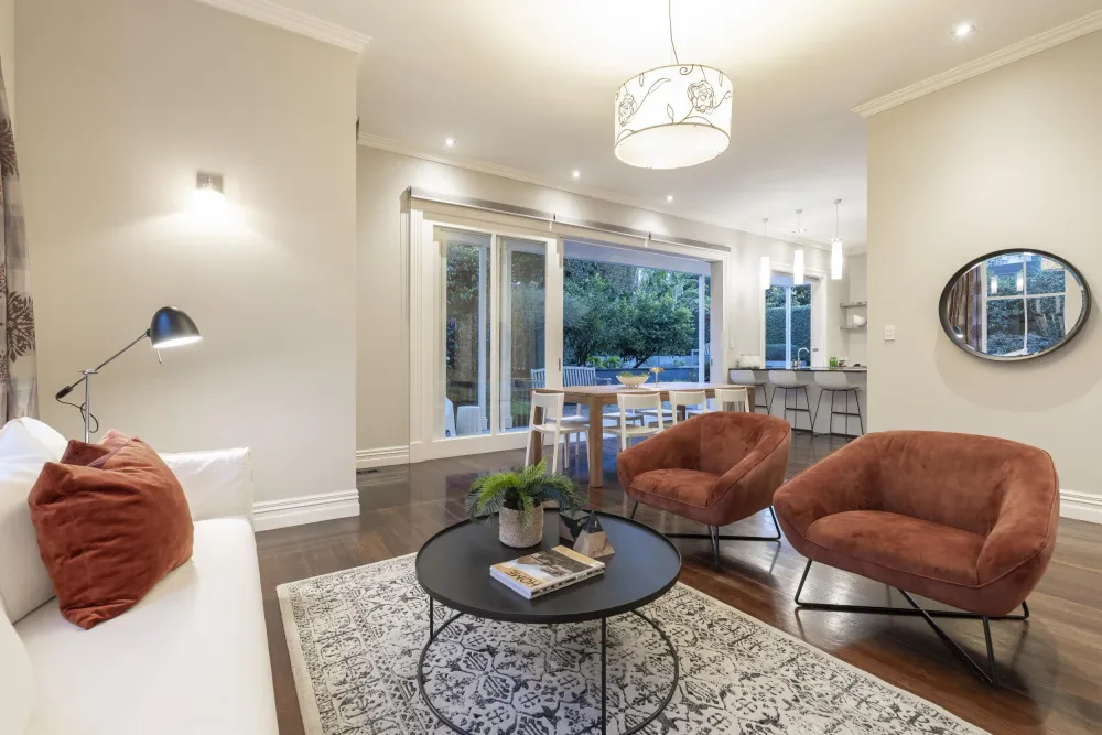Photos of 2 Tweed Street