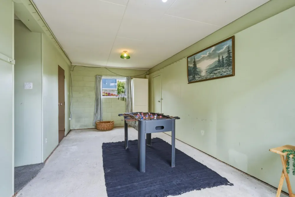 Photos of 26 Kinvig Street