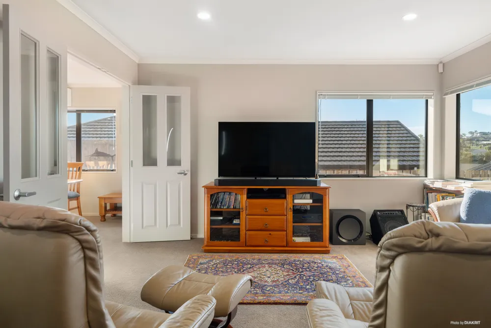 Photos of 19 Arthur Carwen Place