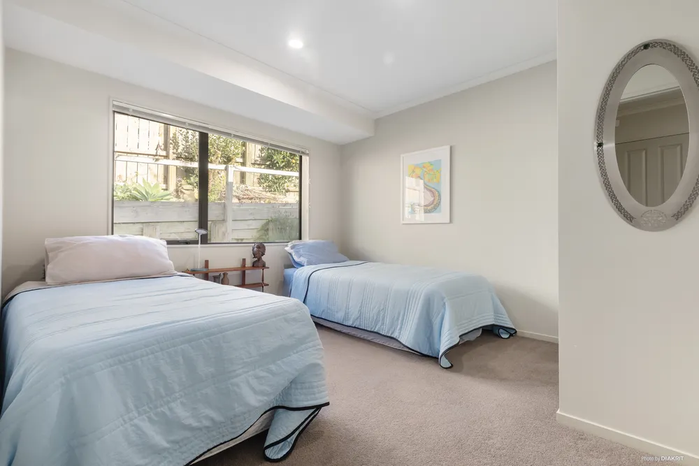 Photos of 19 Arthur Carwen Place