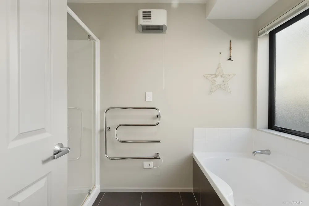 Photos of 19 Arthur Carwen Place