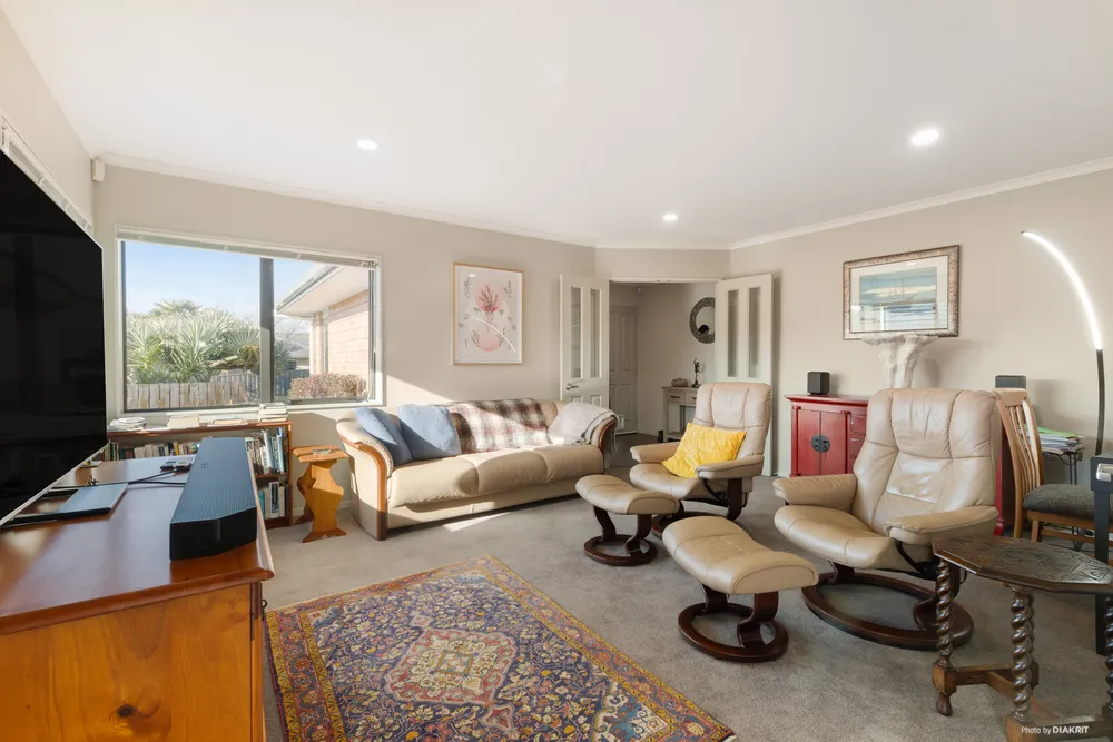 Photos of 19 Arthur Carwen Place
