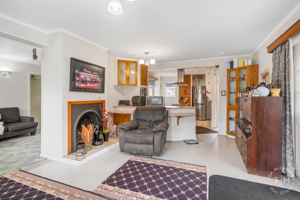 Photos of 24 McInnes Road