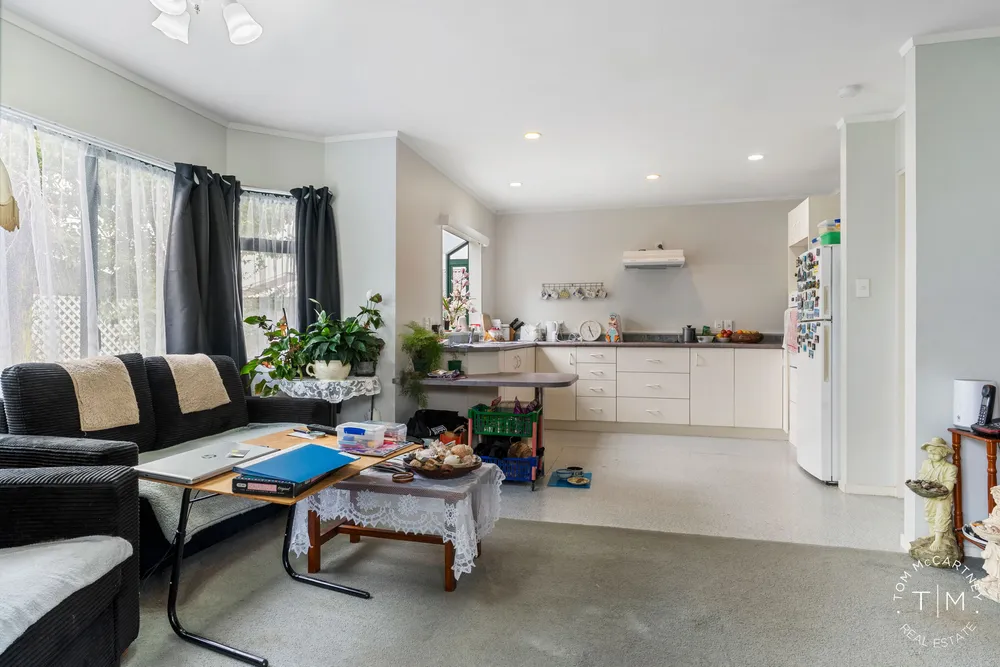 Photos of 24 McInnes Road