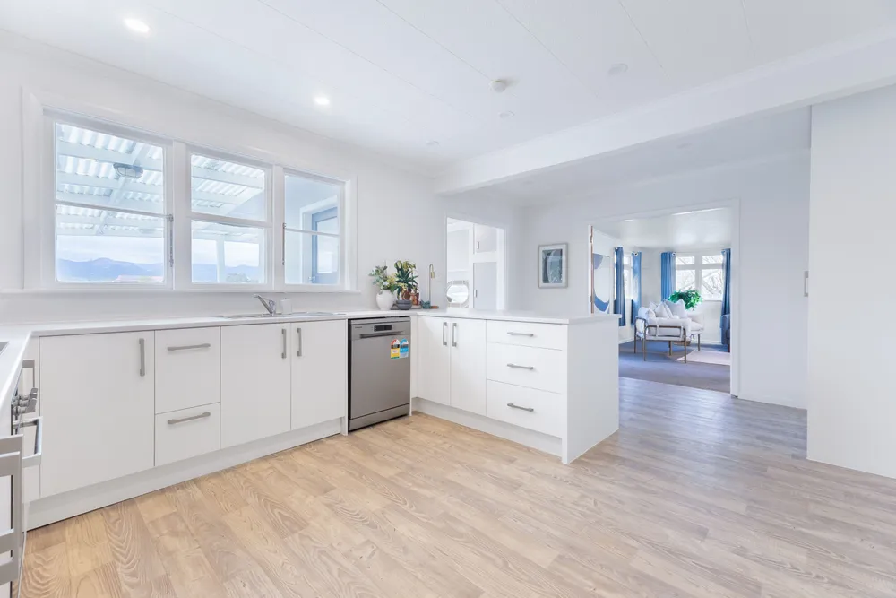 Photos of 4 Francis Road