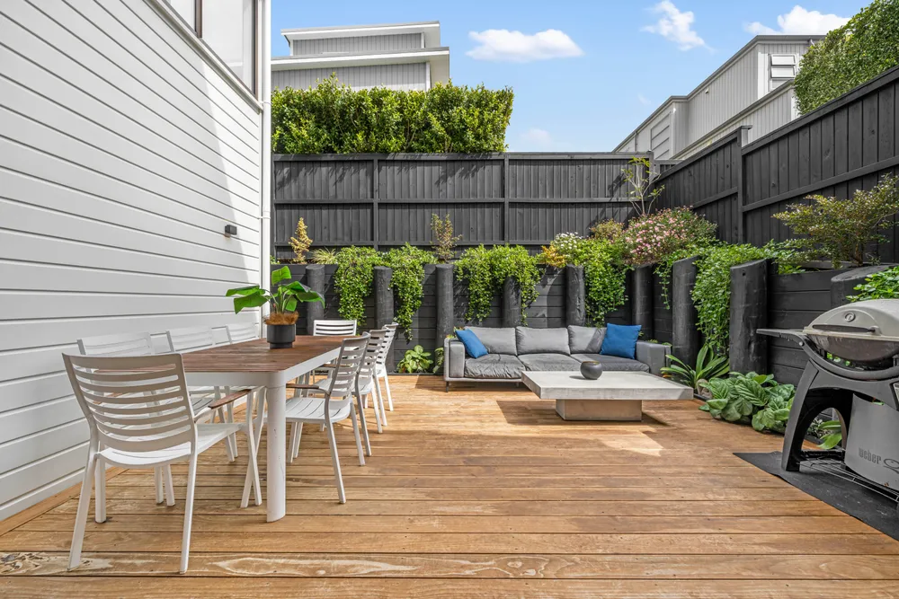 Photos of 6C Kesteven Avenue
