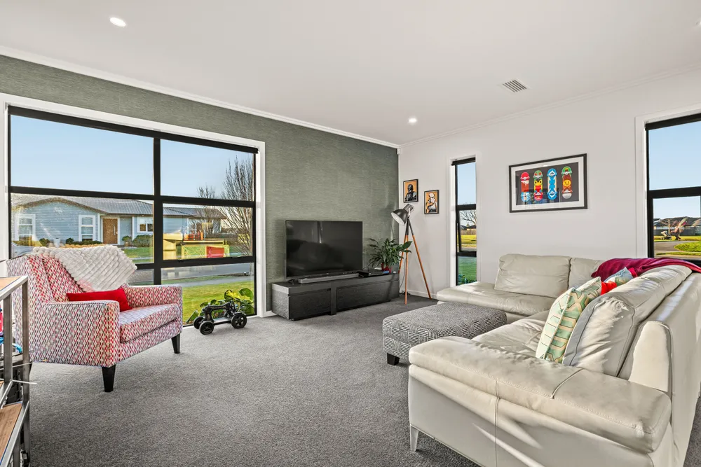 Photos of 34 Poulter Road