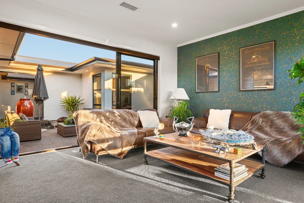 Photos of 34 Poulter Road