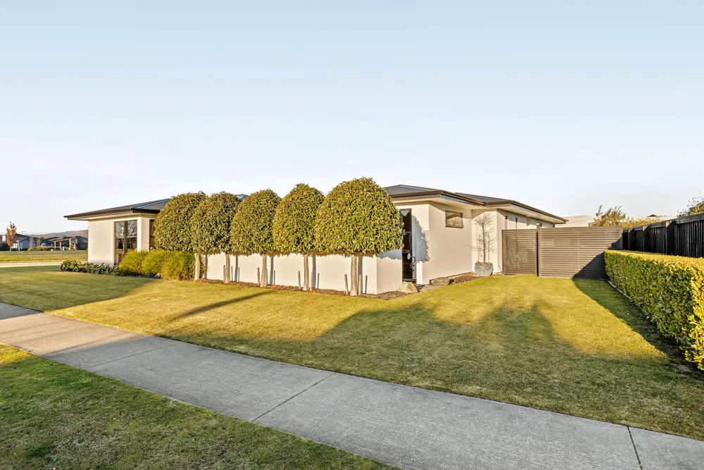 Photos of 34 Poulter Road