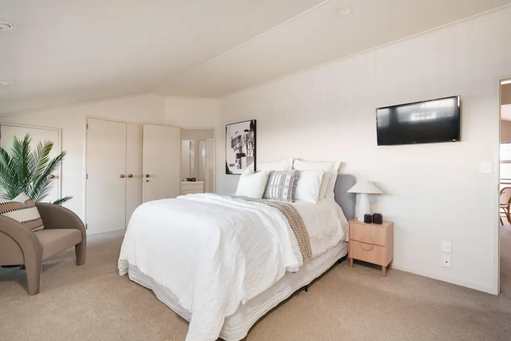 Photos of 22B Miro Street