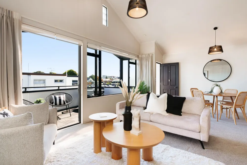 Photos of 22B Miro Street