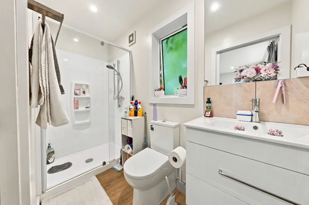 Photos of 26 Speight Street