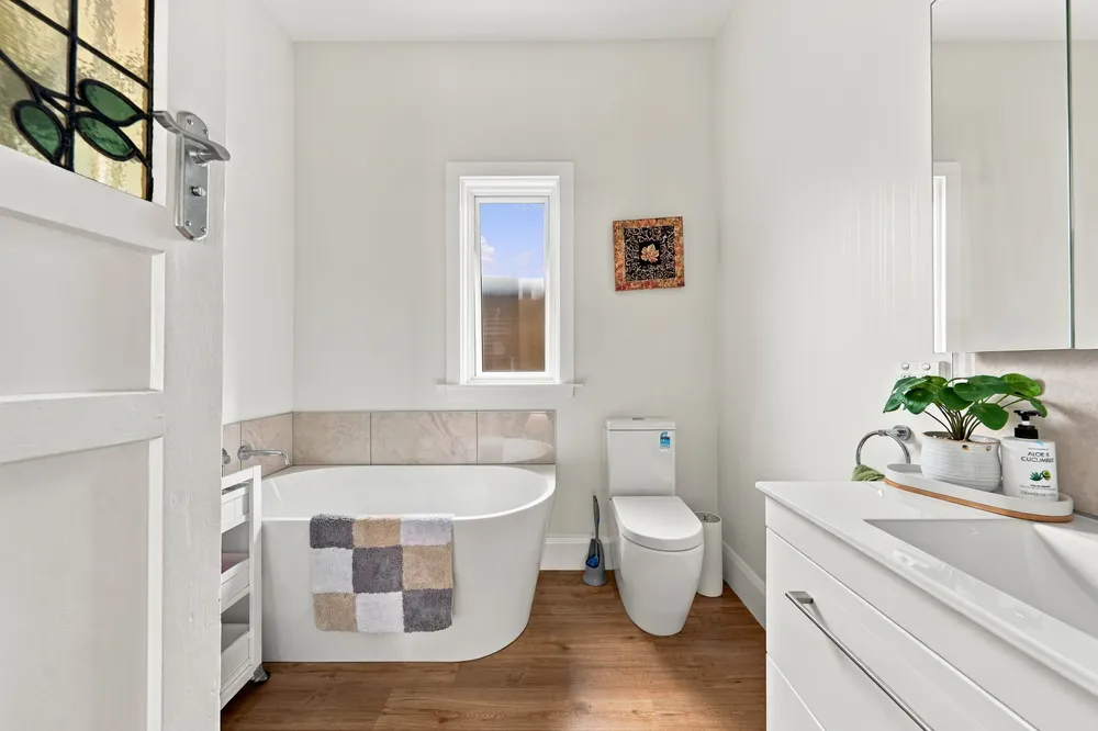 Photos of 26 Speight Street