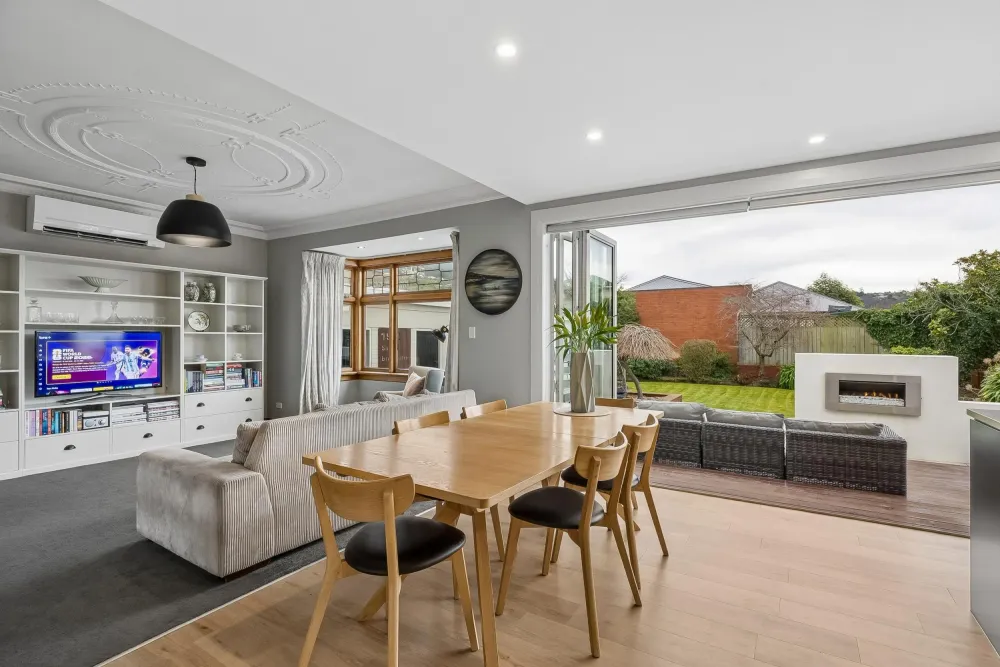 Photos of 17 Wilson Avenue