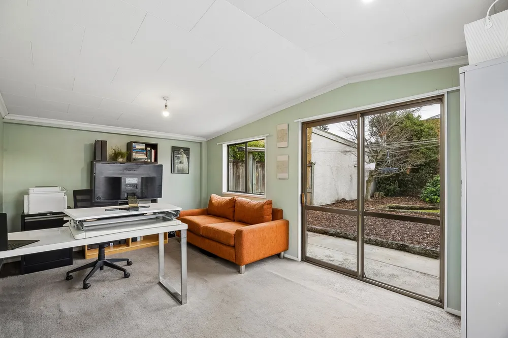 Photos of 17 Wilson Avenue