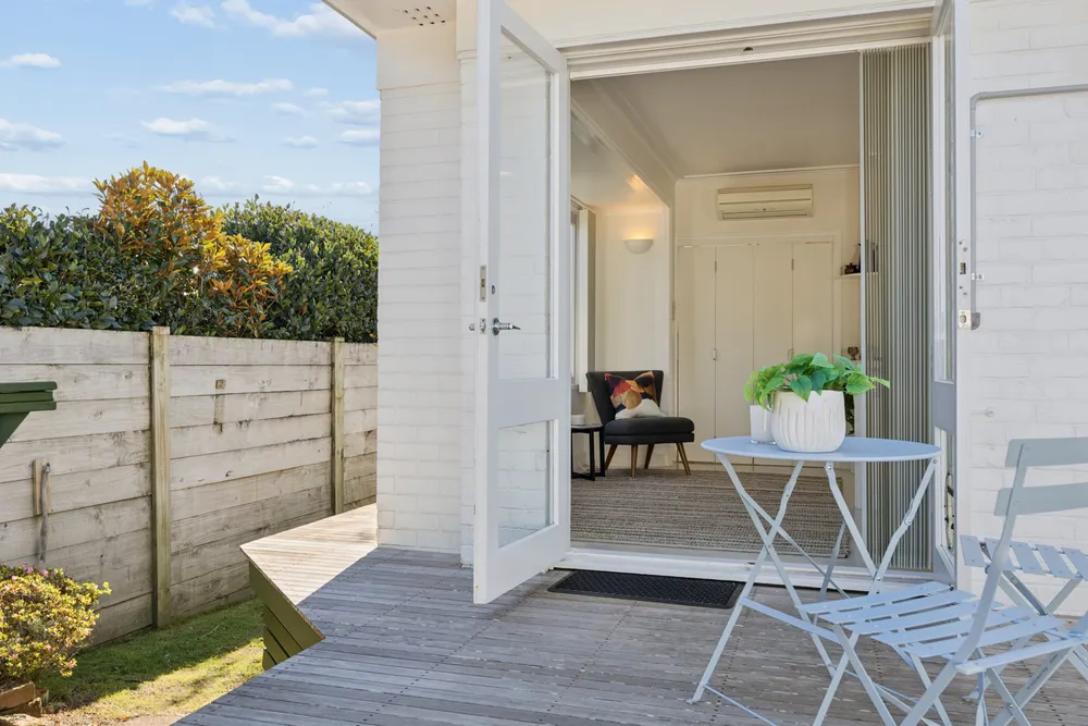Photos of 35 Benson Road