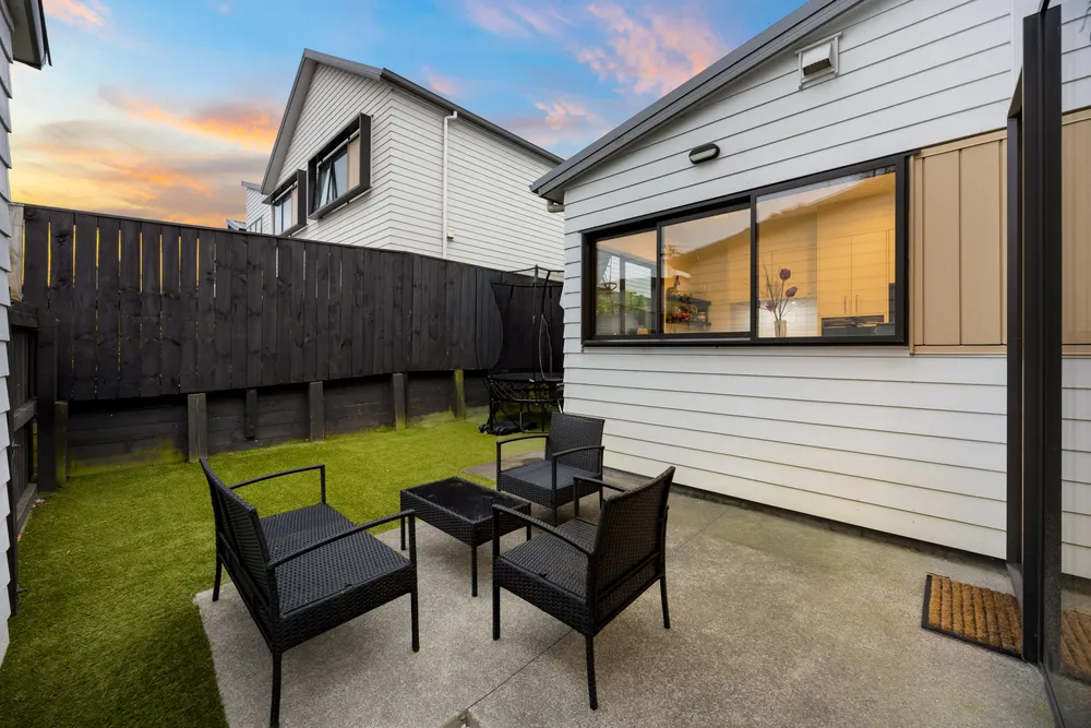 Photos of 4 Ev Perry Way