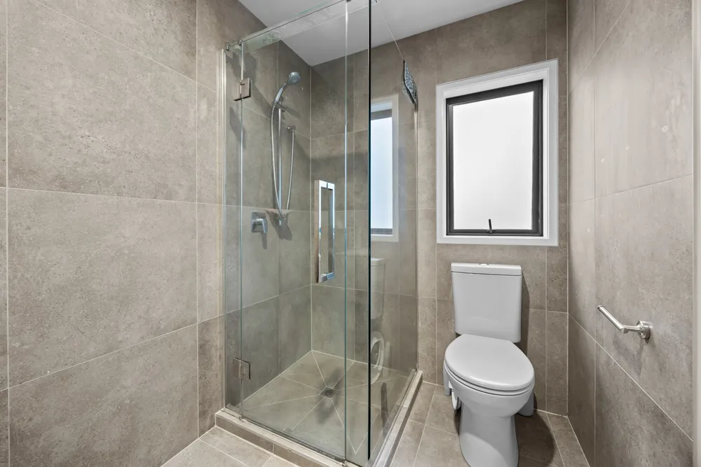 Photos of 4 Ev Perry Way