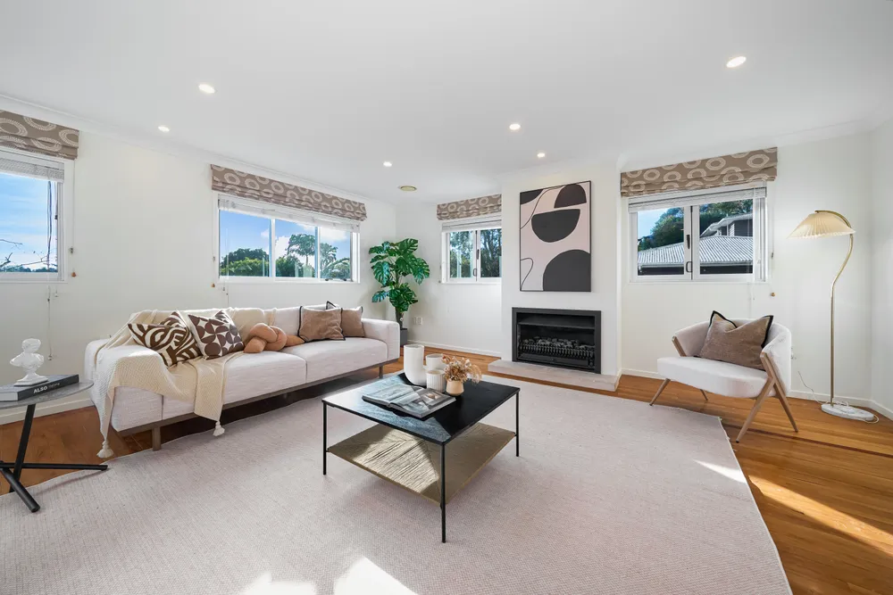 Photos of 49 Weatherly Road
