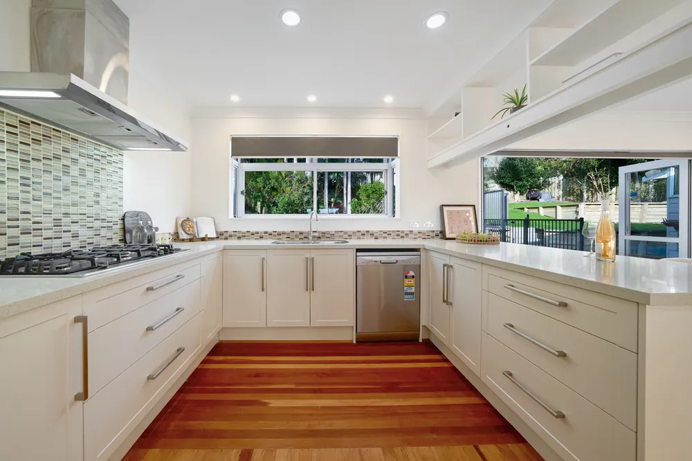 Photos of 49 Weatherly Road