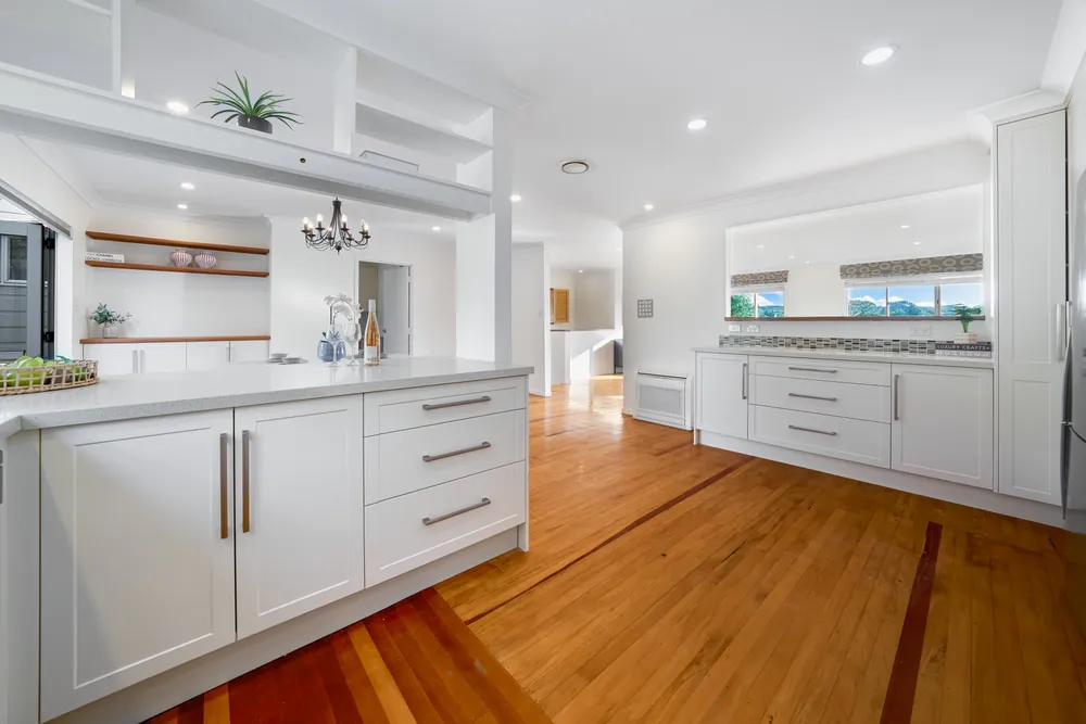 Photos of 49 Weatherly Road