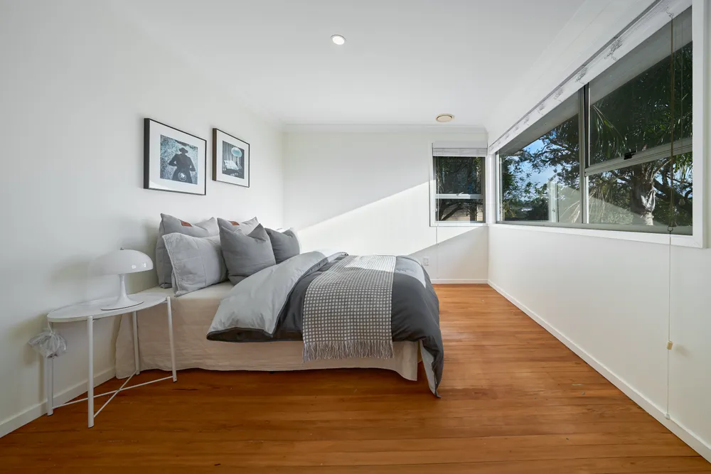 Photos of 49 Weatherly Road