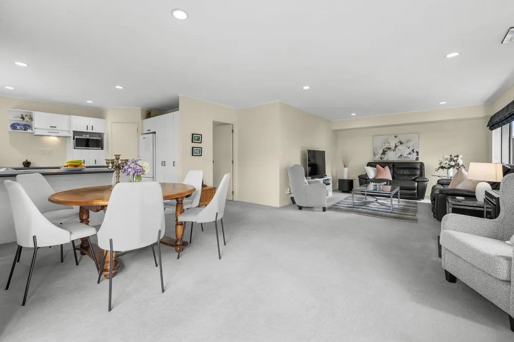 Photos of 2/21 Kentville Place