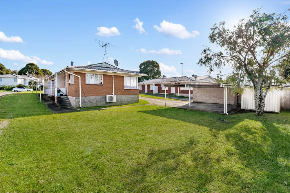 Photos of 1/80 Howard Hunter Avenue
